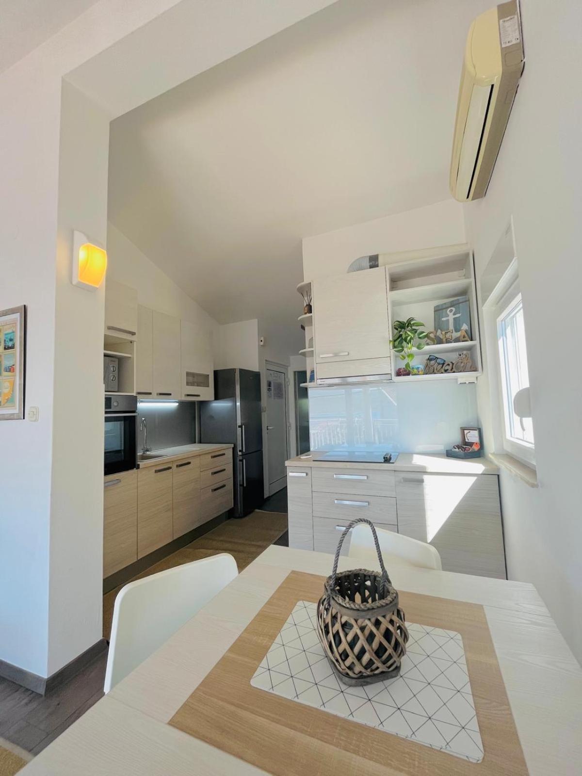 Boomerang Apartments Klek Eksteriør bilde