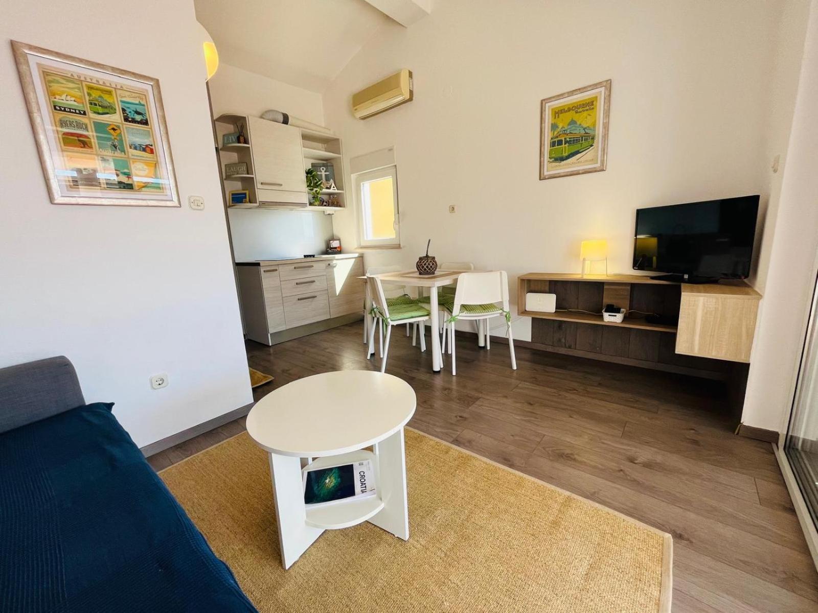 Boomerang Apartments Klek Eksteriør bilde