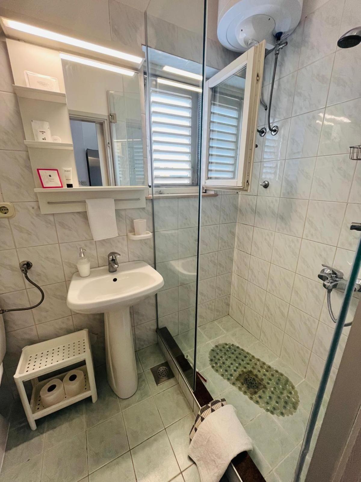 Boomerang Apartments Klek Rom bilde